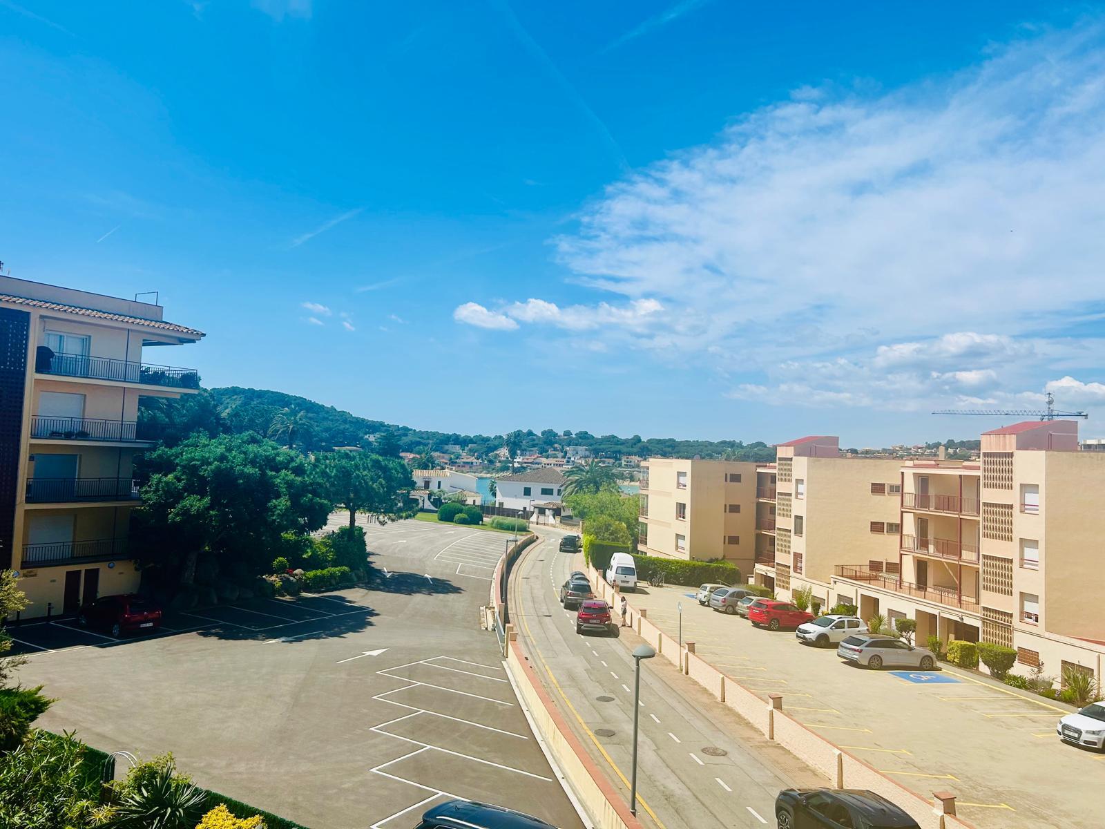 Apartament -
                        Gregal 28 -
                        1 dormitori -
                        2 ocupants